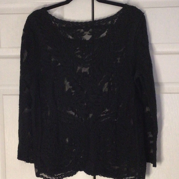 Black lace top - Picture 2 of 5